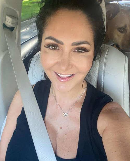<em>Carolina Pérez R.</em>